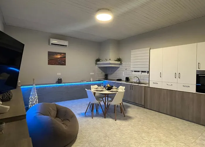Sunny House