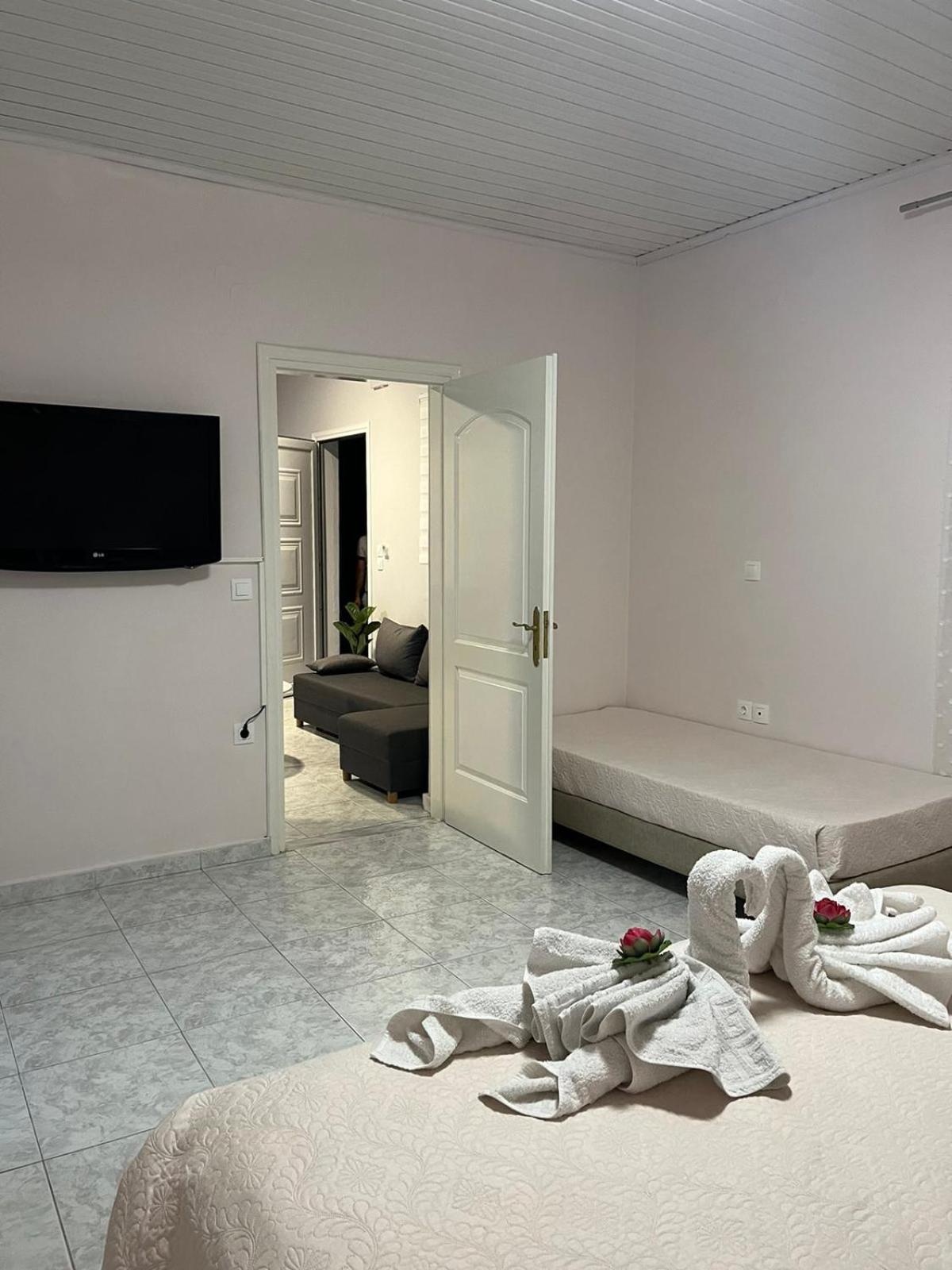 Case de vacanță Sunny House
